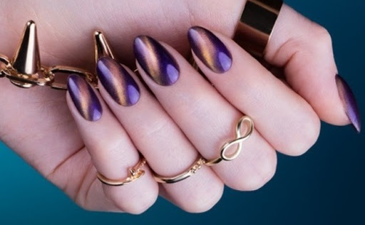 Лаки для нігтів